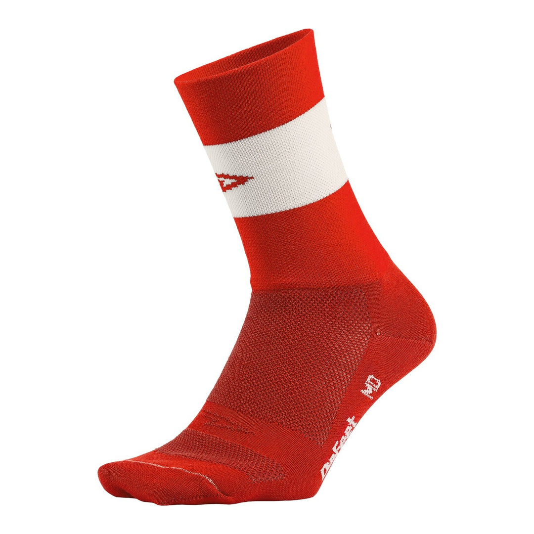 Aireator 5" Team DeFeet (Scarlet w/White Stripe)